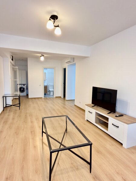 Unirii, 13 Septembrie, Casa Poporului, Hotelul Marriott, bloc 2022.